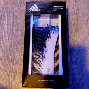 Adidas Predator 20 Competition Shin Guards. Size M
